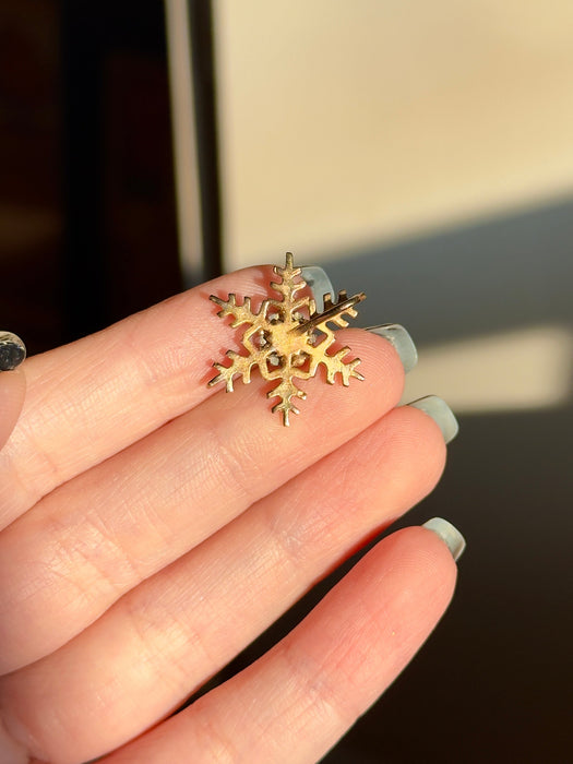 14k Diamond Snowflake Pendant