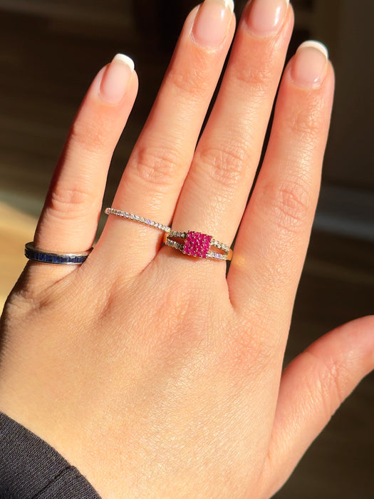 18k Gemstone Ring