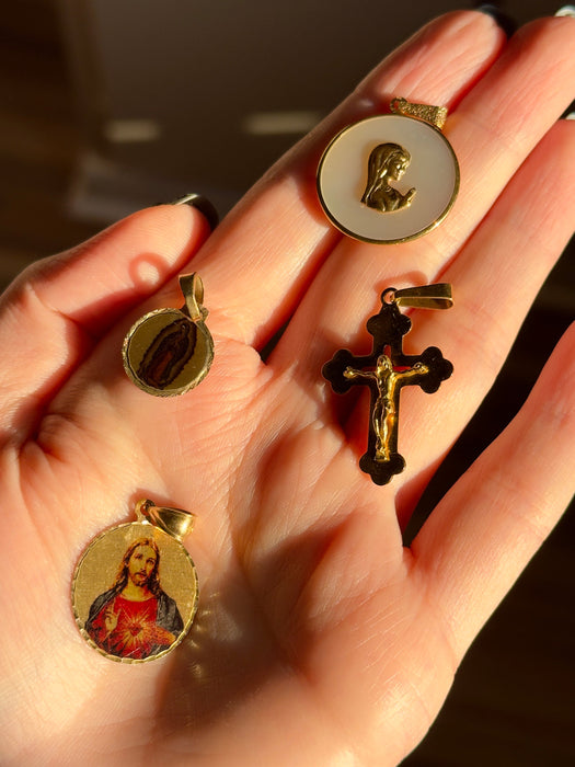 18k MOP Mother Mary Pendant