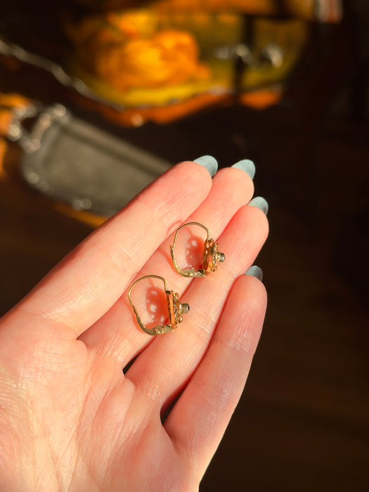 18k Purple Stone Earring