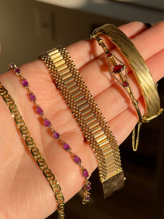 14k Garnet Bangle