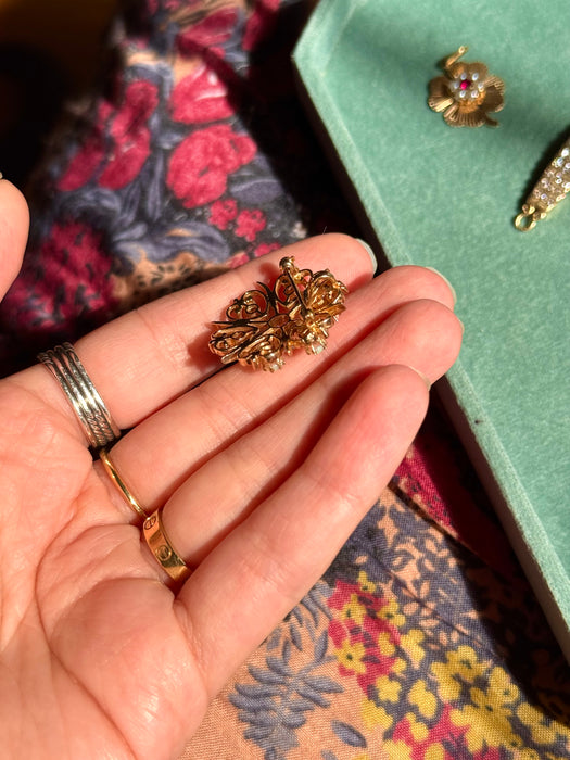 14k Opal Pendant