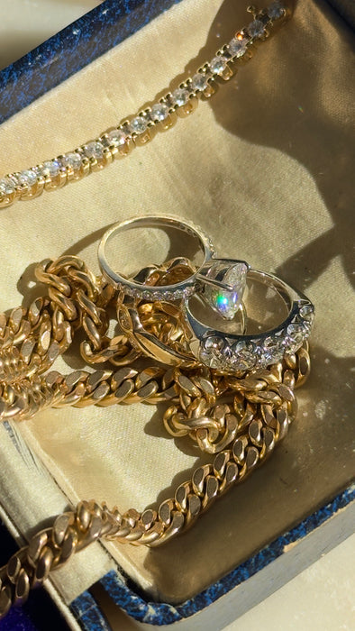 14k WG 2 Ct Pear Diamond Ring