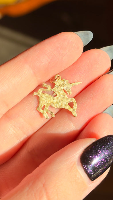 14k Unicorn Pendant