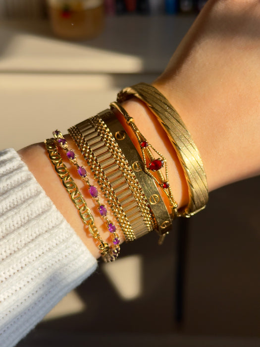 14k Garnet Bangle