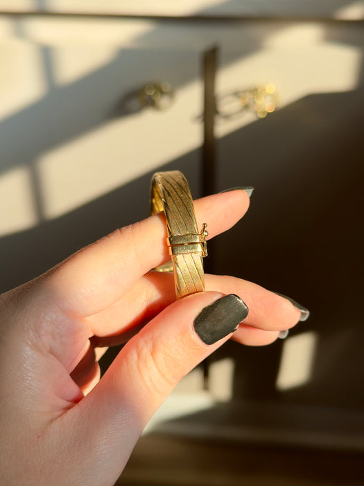 14k Satin Finish Bangle