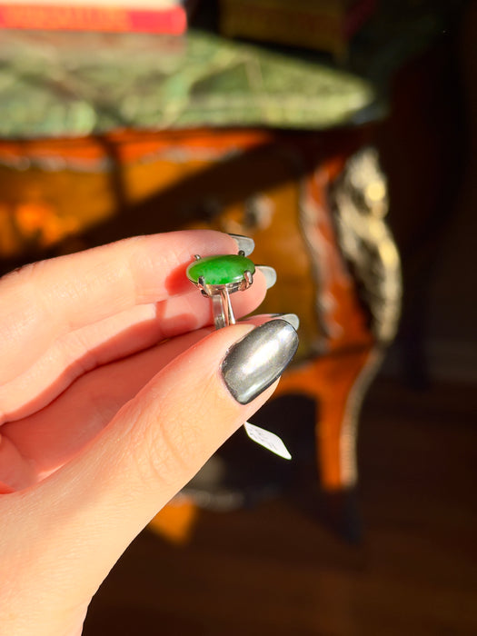 14k WG Green Stone Ring