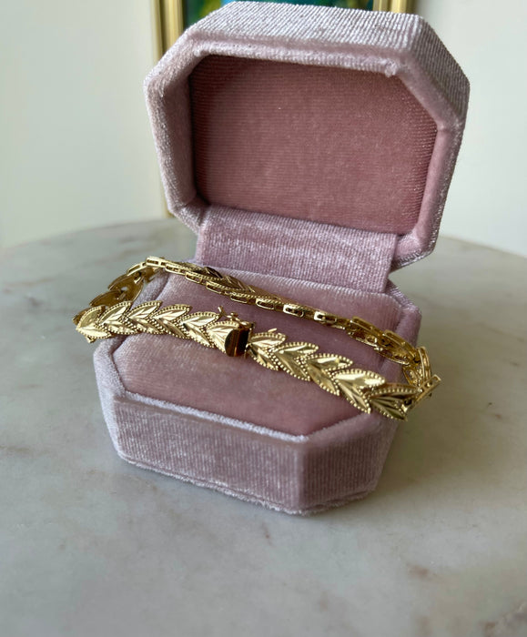 14k Tulip Link Bracelet