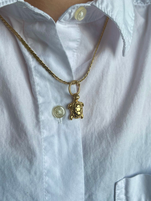 14k Turtle Pendant