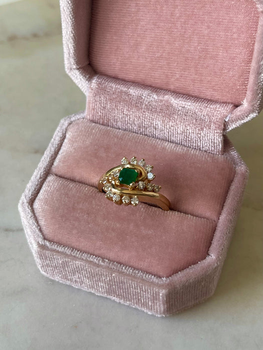 14k Emerald and Diamond Cluster Ring