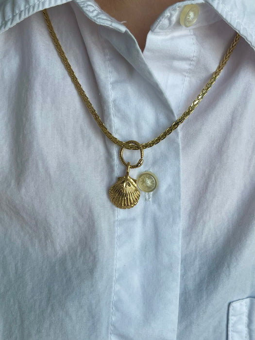 14k Seashell Pendant