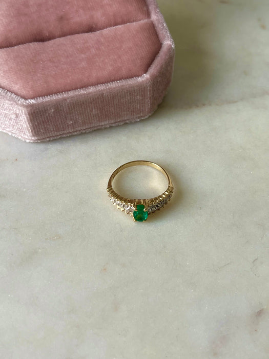 14k Diamond and Emerald Ring