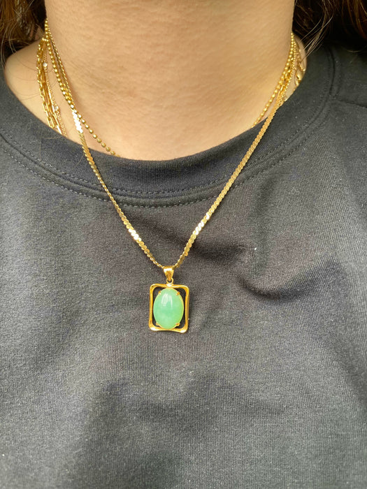 18k Jade Pendant