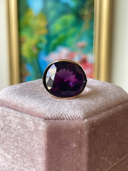 14k Color Changing Sapphire Ring