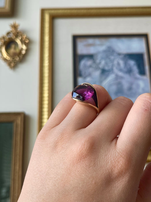 14k Color Changing Sapphire Ring