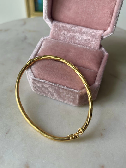 18k Dual Sided Bangle