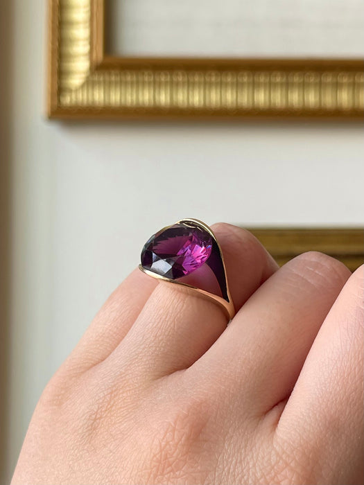 14k Color Changing Sapphire Ring