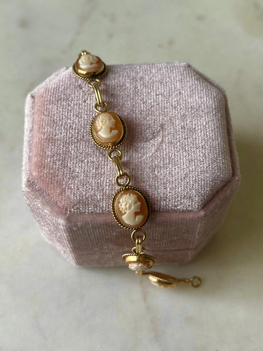 14k Cameo Bracelet