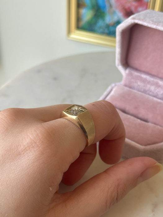 10k Diamond Signet Ring