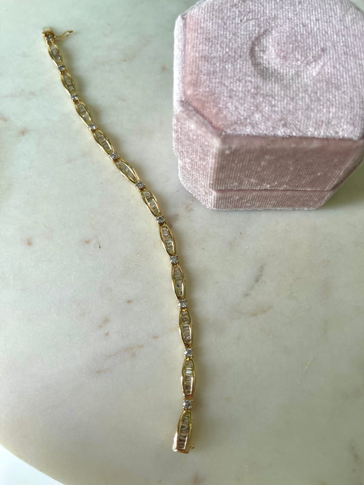 14k 3 TCW Baguette and Round Cut Diamond Bracelet