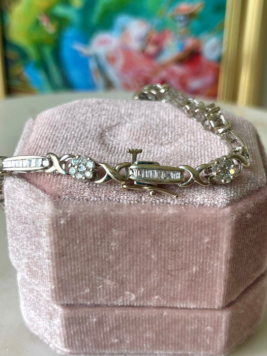 14k WG 1 TCW Diamond Motif Bracelet